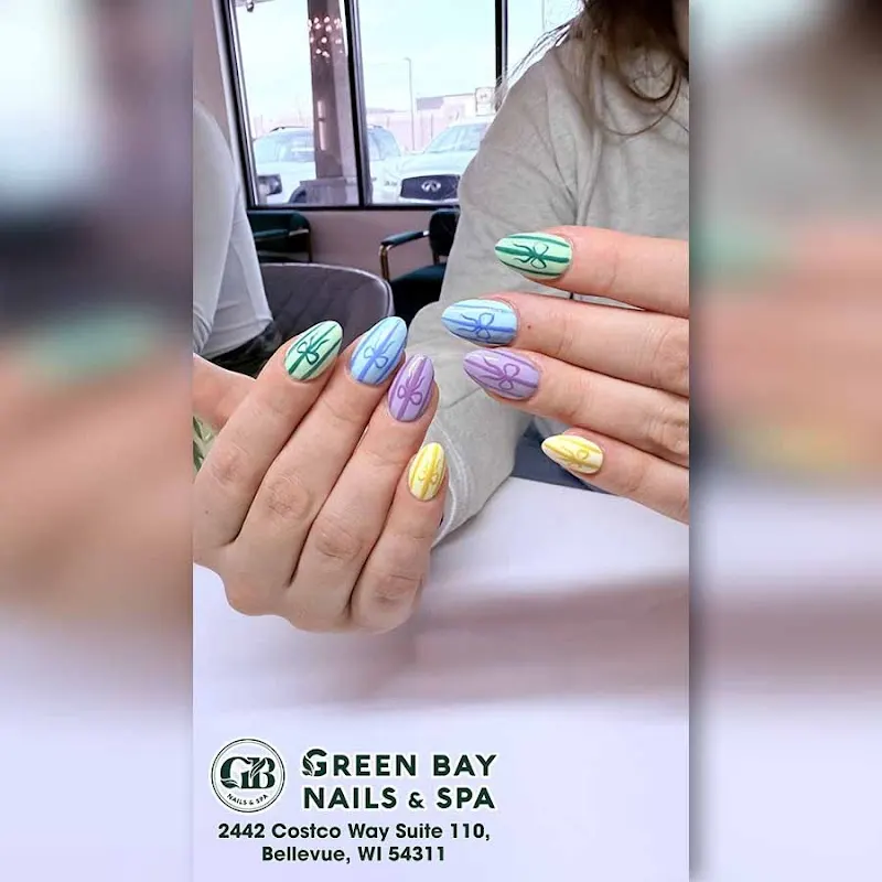 Green Bay Nails & Spa — Nail salon in Bellevue